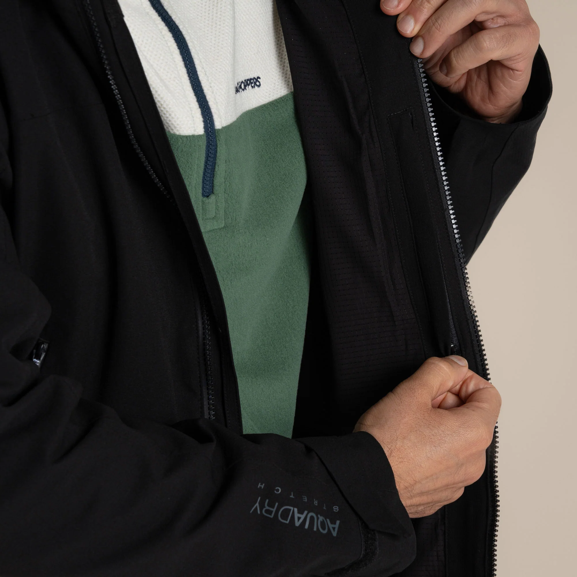 Craghoppers Men's Dynamic Pro III Waterproof Jacket | Black - Image 11