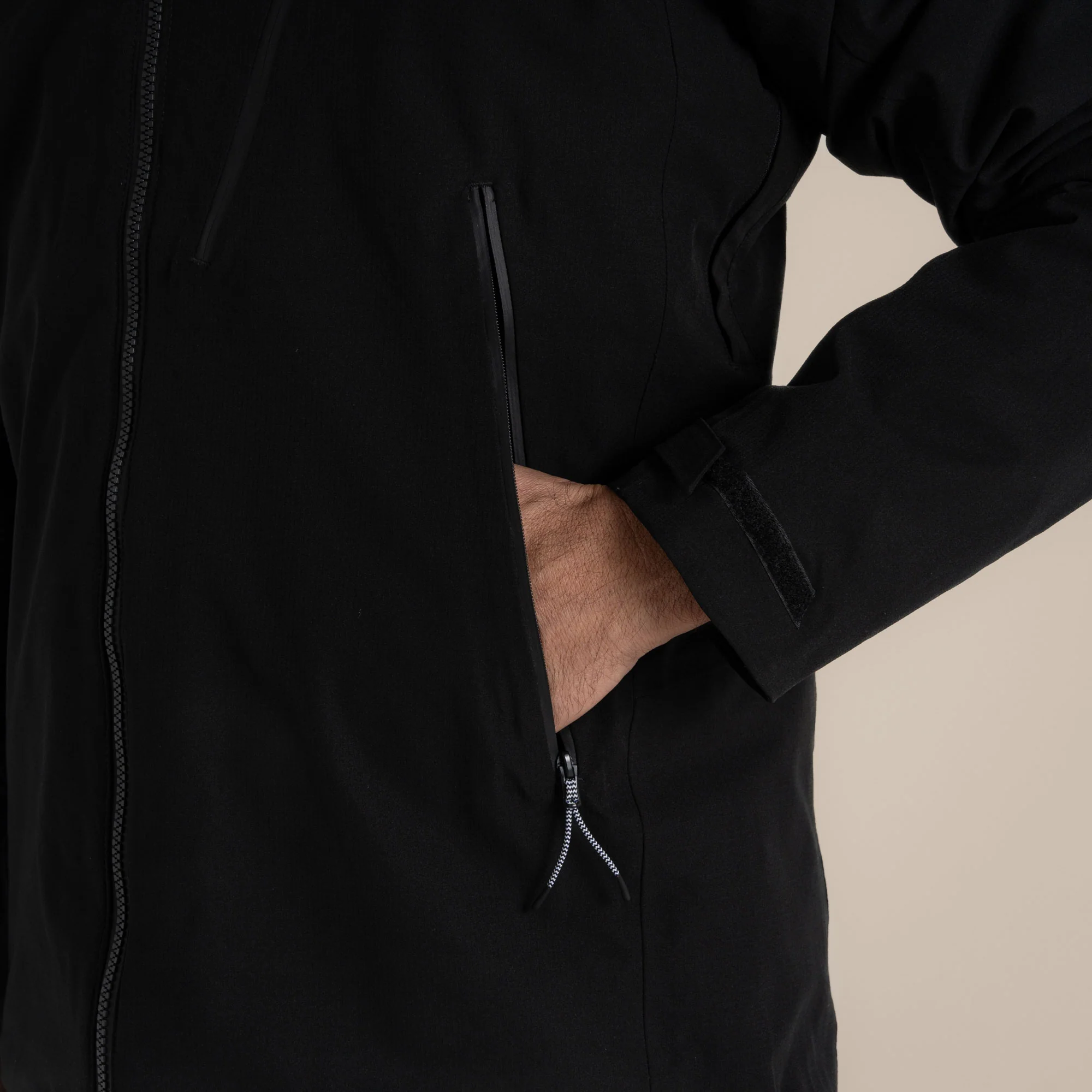 Craghoppers Men's Dynamic Pro III Waterproof Jacket | Black - Image 8