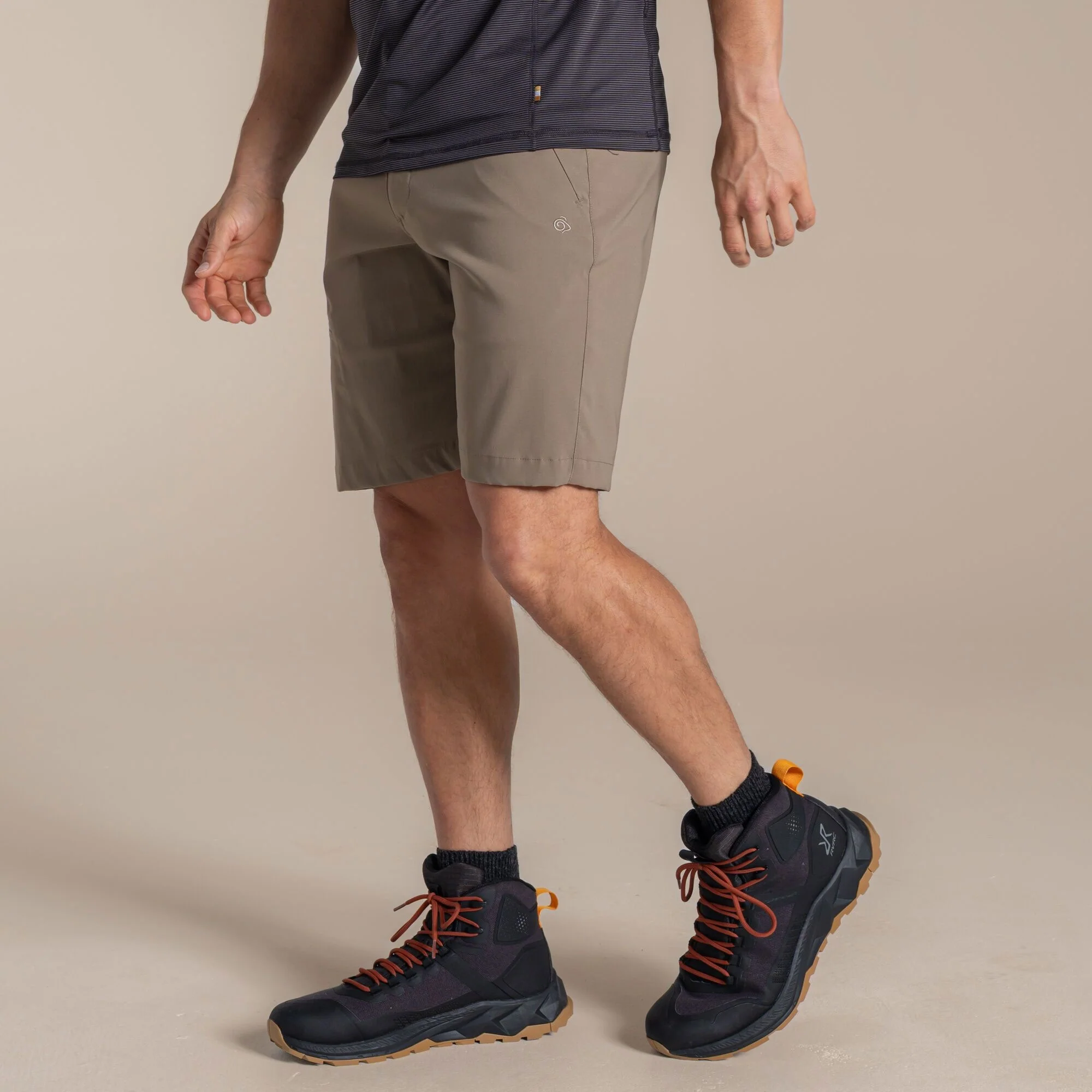Craghoppers Men's Kiwi Pro III Short | Pebble
