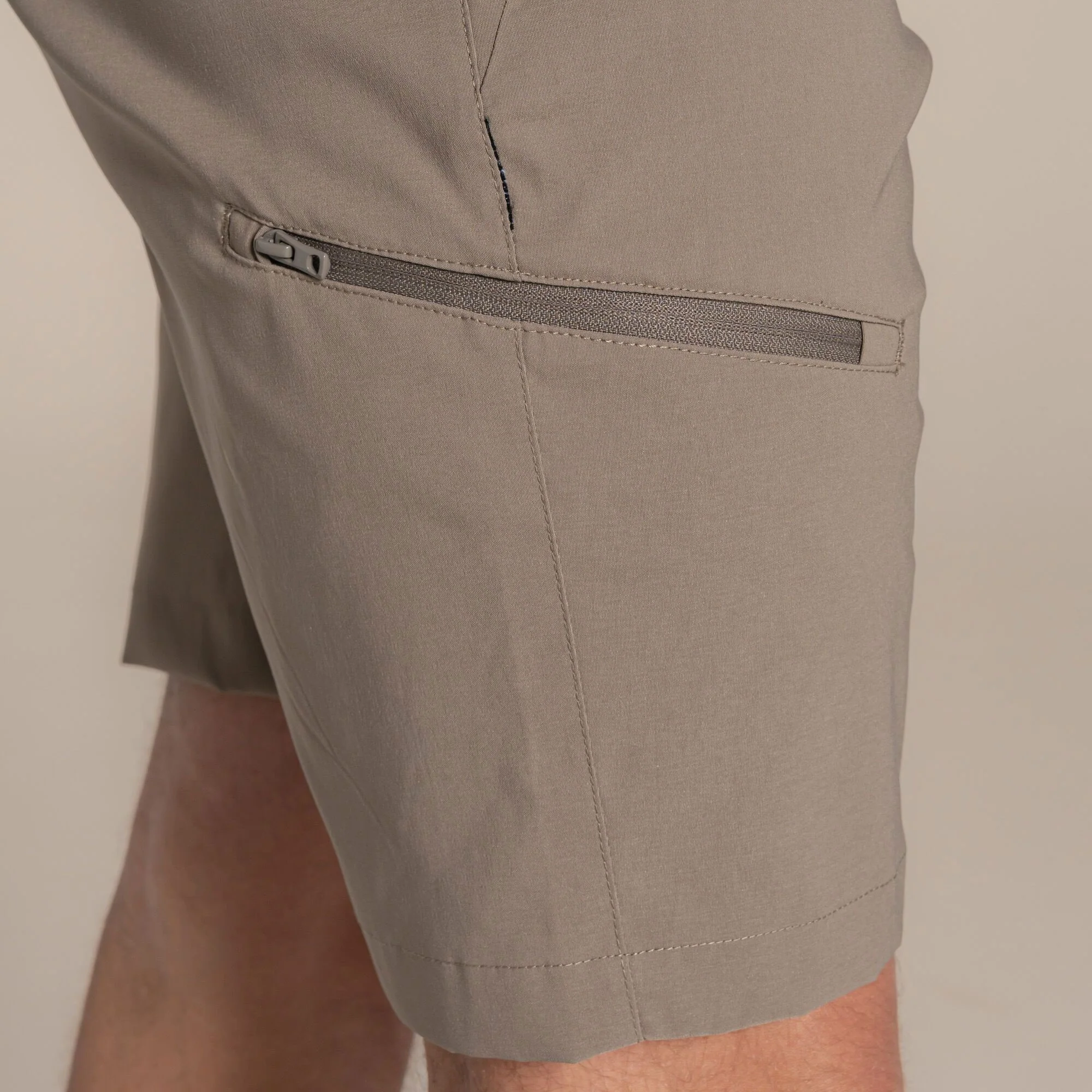 Craghoppers Men's Kiwi Pro III Short | Pebble - Image 7