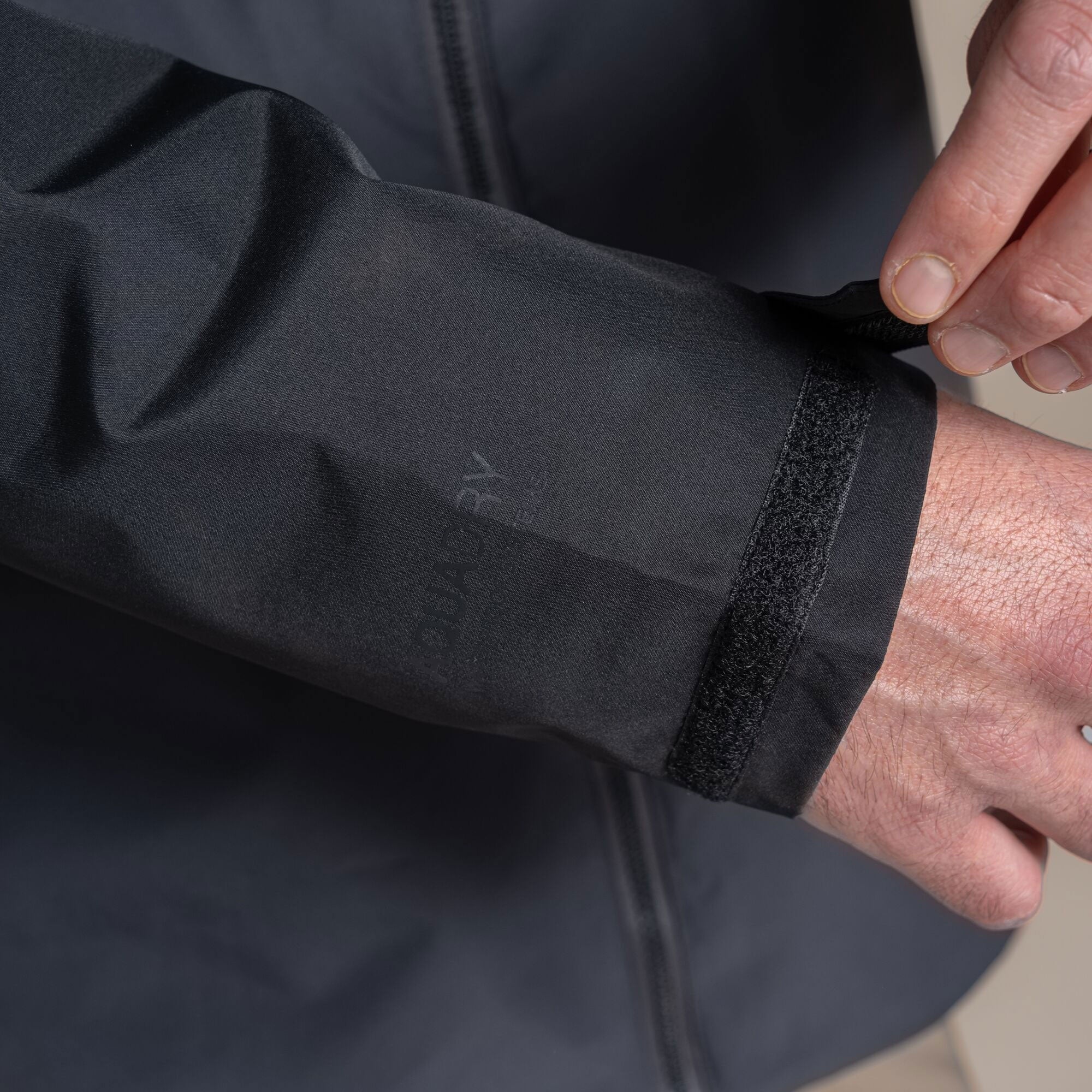 Craghoppers Men's Osuna Waterproof Jacket | Black / Dark Iron - Image 5