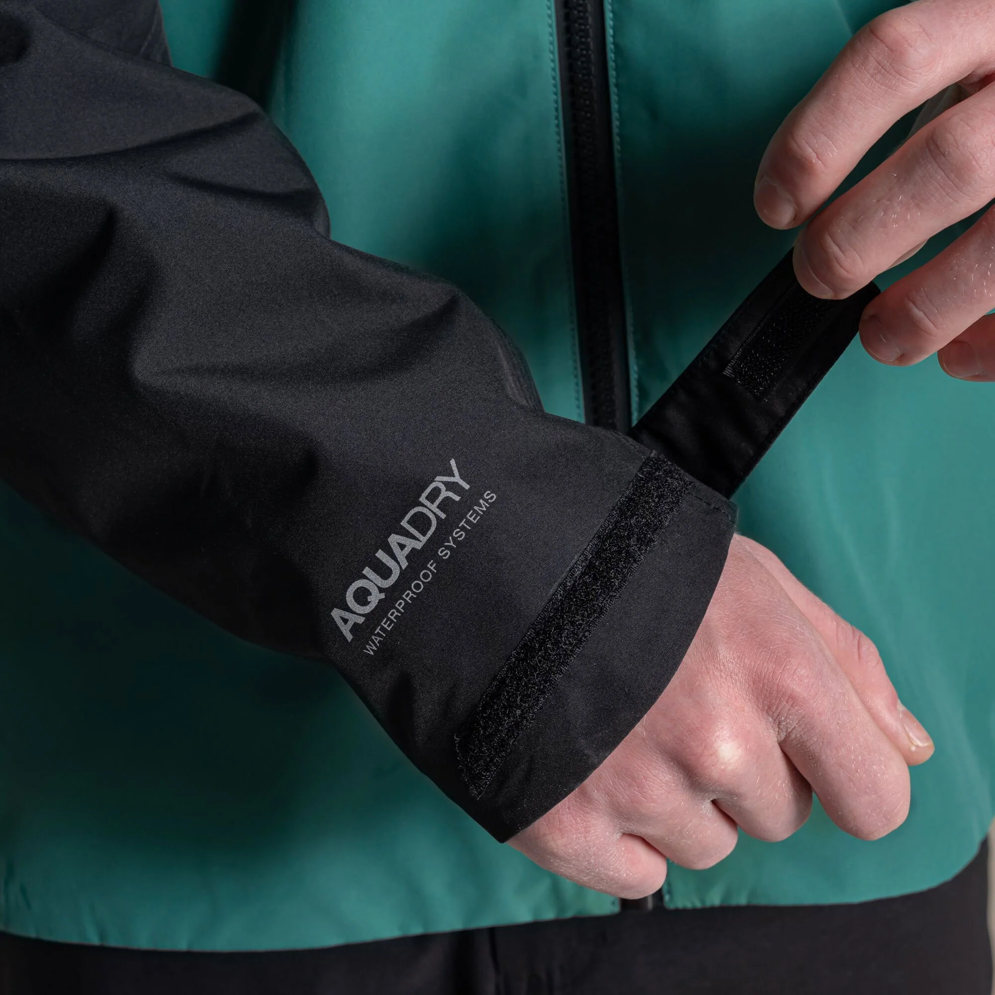 Craghoppers Men's Vanth Waterproof Jacket | Black / Mosaic Green - Image 5