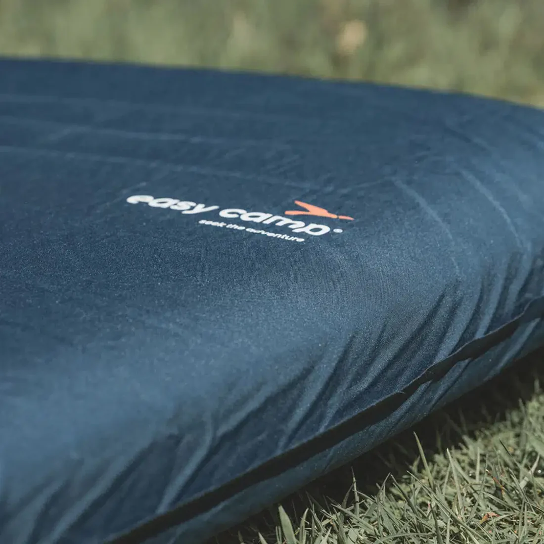 Easy Camp Skylark Self-Inflating Sleeping Mat 10.0cm - Image 6