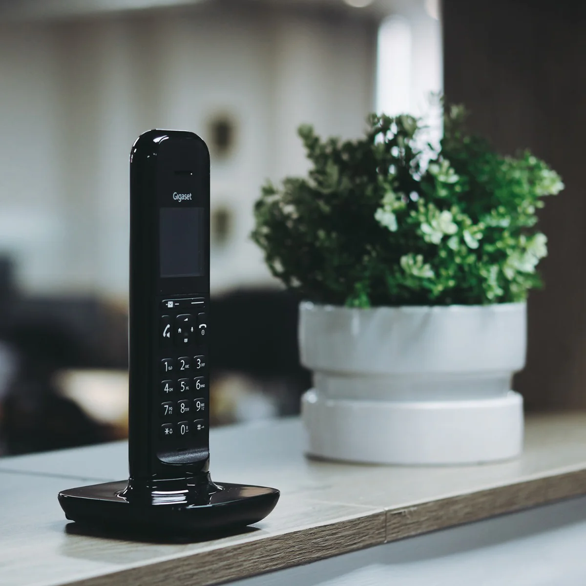 Gigaset Hello Designer Cordless Phone - Black, Quad Handset with Answer Machine - Image 4