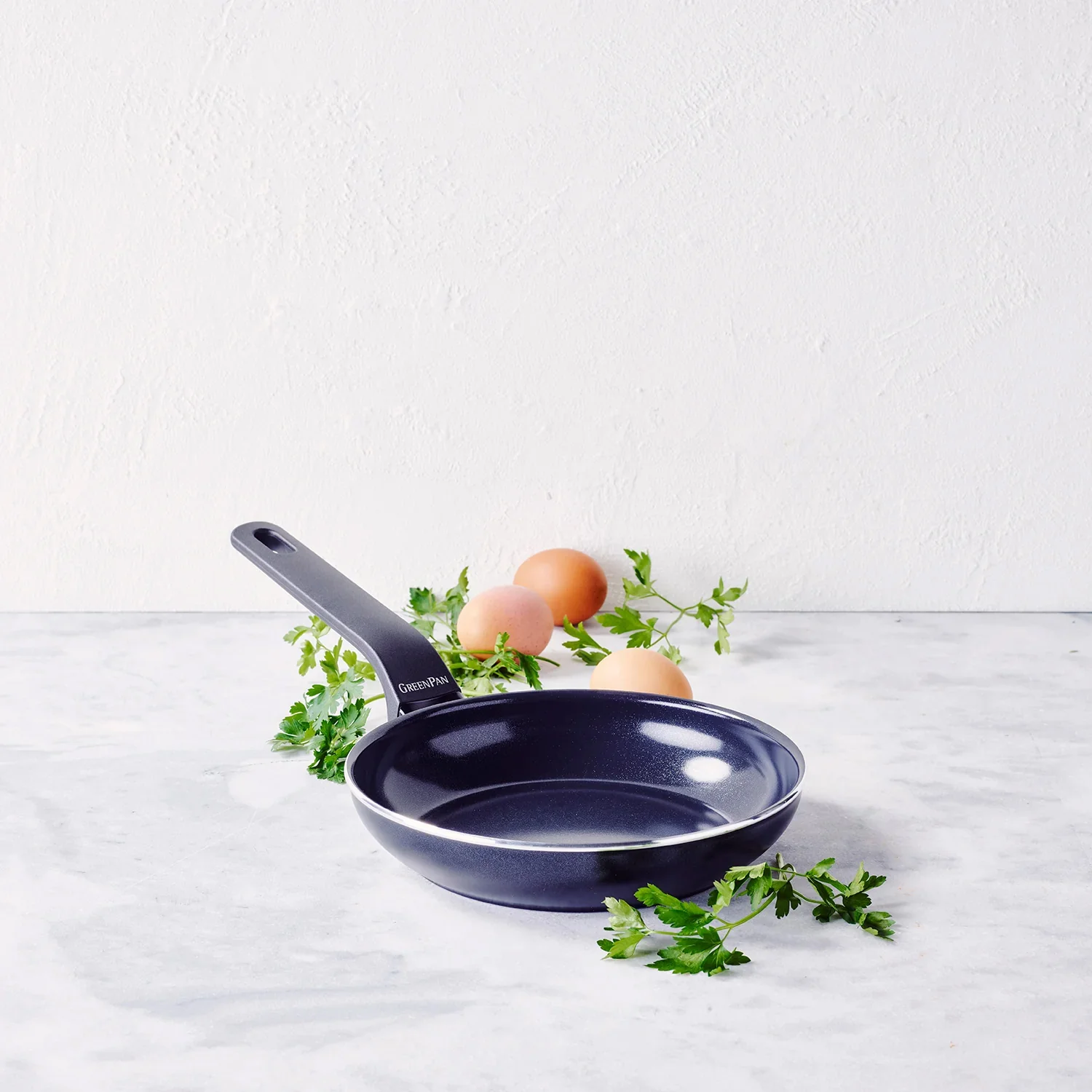 GreenPan Essence Frypan 20cm - Image 3