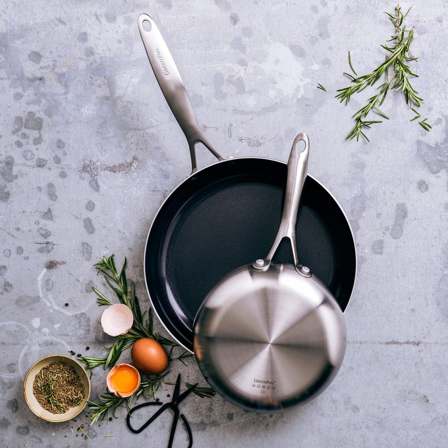 GreenPan Geneva Frypan Set 2 Piece - 20cm & 28cm - Image 2