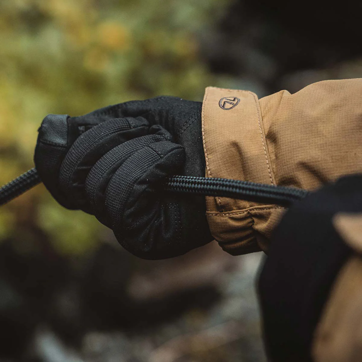 Highlander Aqua-Tac 100% Waterproof Gloves - Image 8