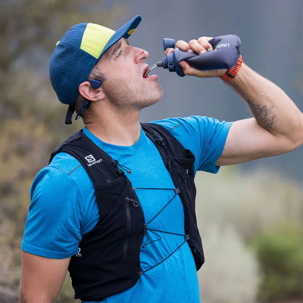 LifeStraw Peak Series Collapsible Squeeze Bottle 650ml - Mountain Blue - Image 9