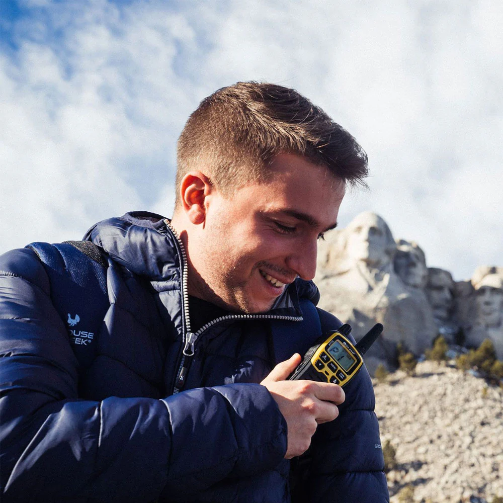 Midland XT70 Adventure Walkie Talkies Eight Pack - Image 8