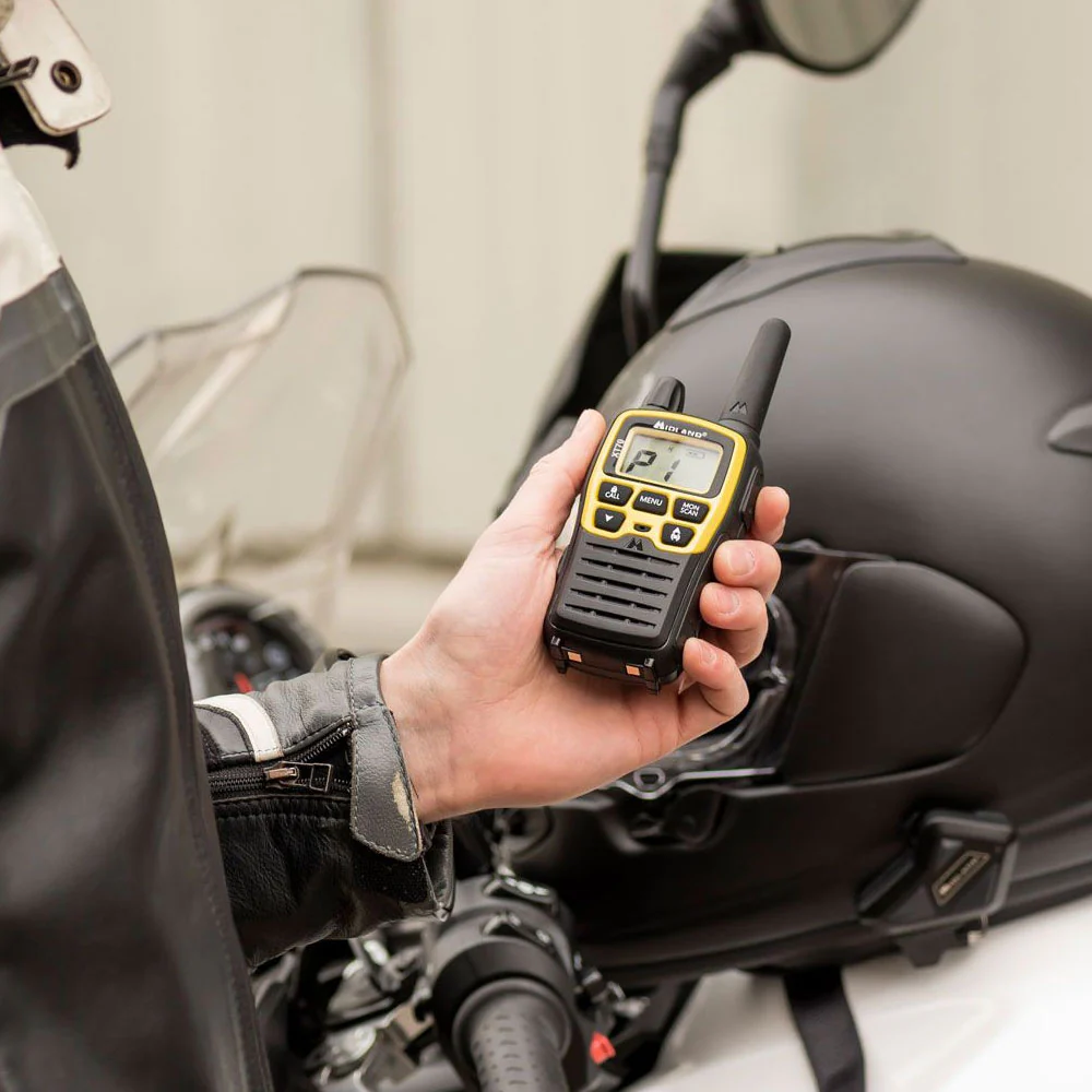 Midland XT70 Adventure Walkie Talkies Quad Pack - Image 9
