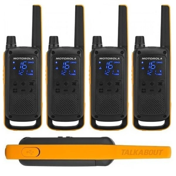 Motorola TALKABOUT T82 Extreme Quad Walkie Talkies - Image 3