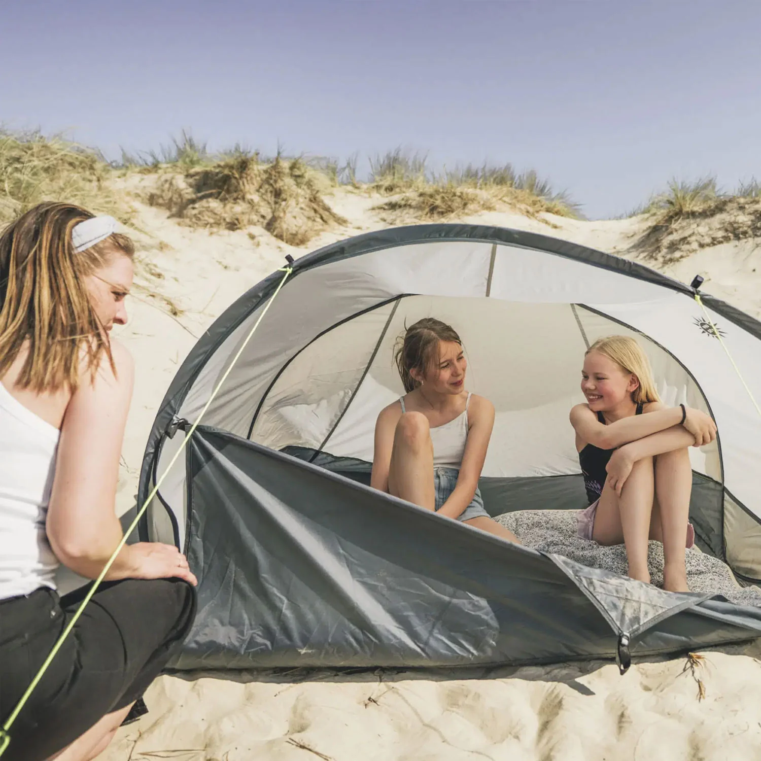 Outwell Eastbourne Beach Shelter - Image 9