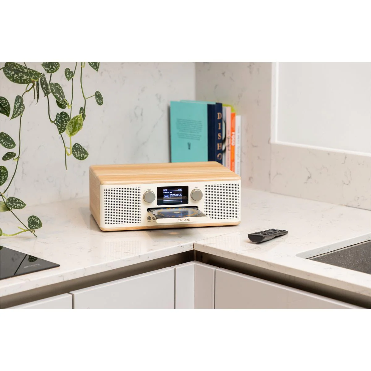 Pure Classic C-D6 DAB Radio in White/Oak - Image 5