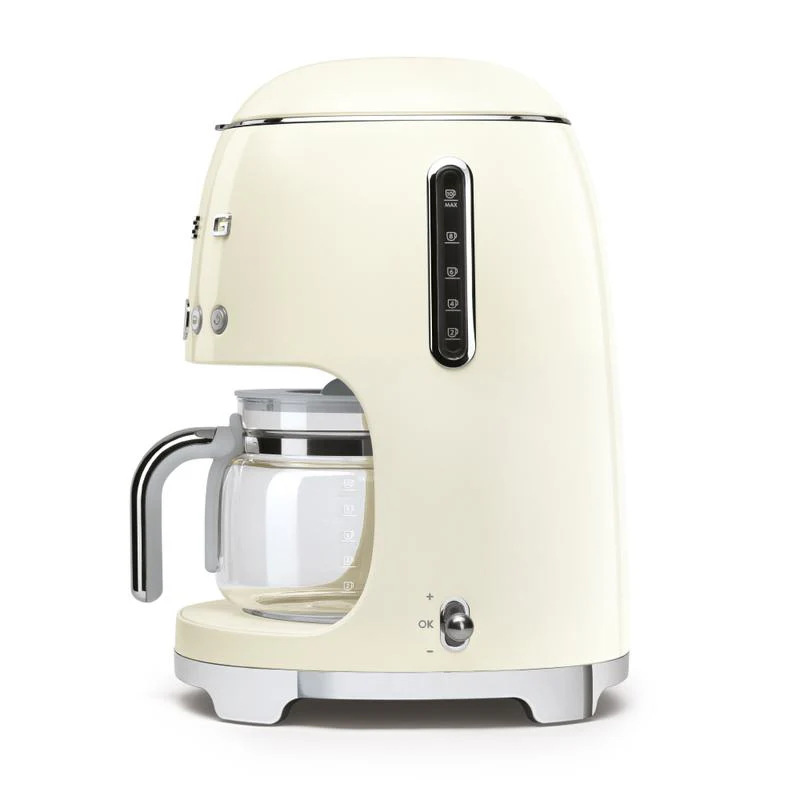 Smeg DCF02CRUK Drip Coffee Machine in Cream - Image 3