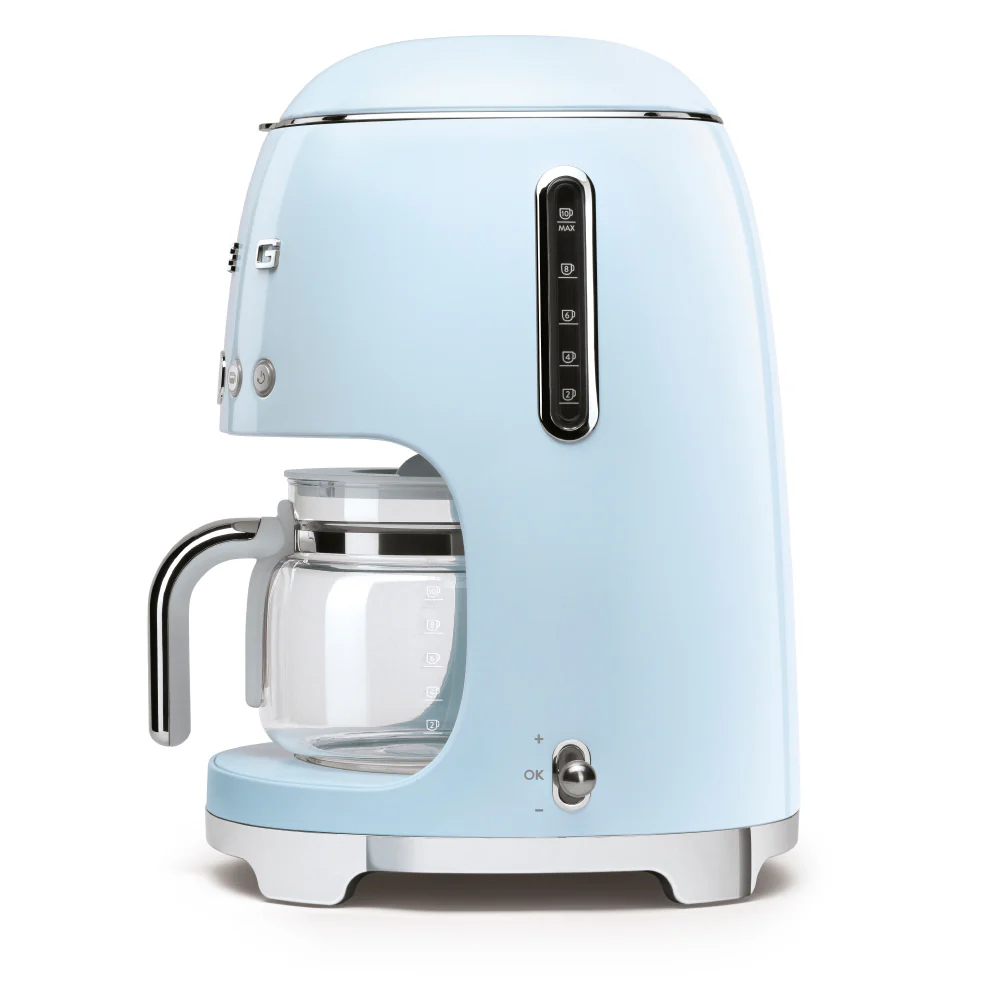 Smeg DCF02PBUK Drip Coffee Machine in Pastel Blue - Image 3