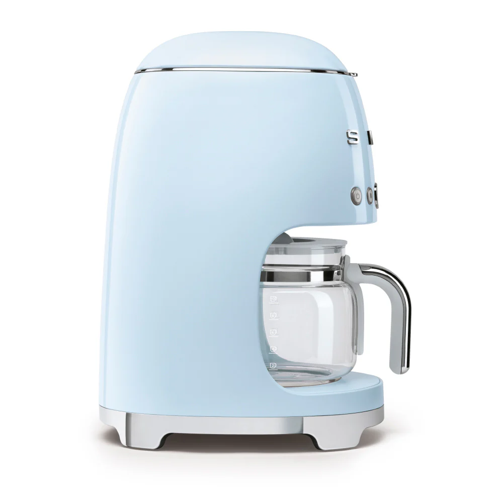 Smeg DCF02PBUK Drip Coffee Machine in Pastel Blue - Image 4