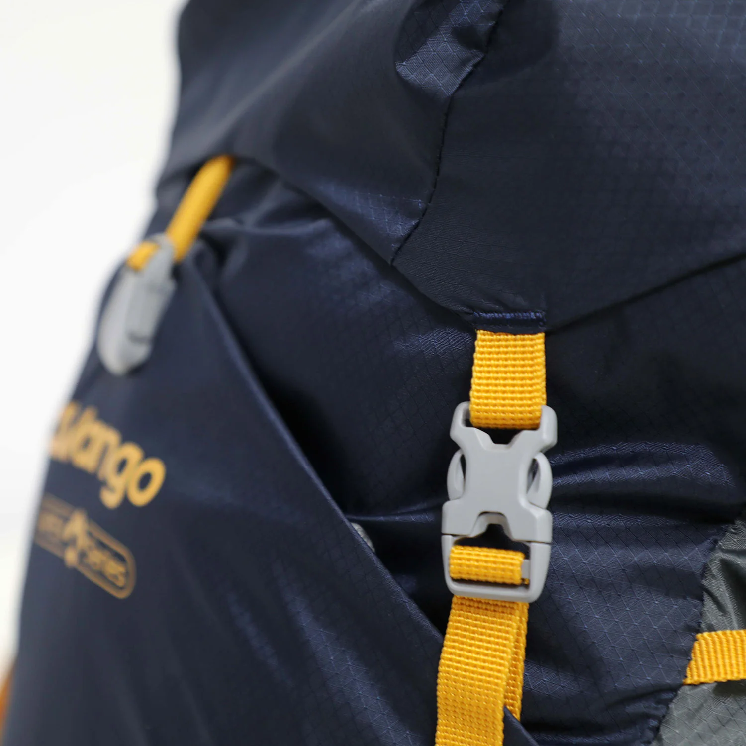 Vango Apex Air 40 Rucksack - Image 20