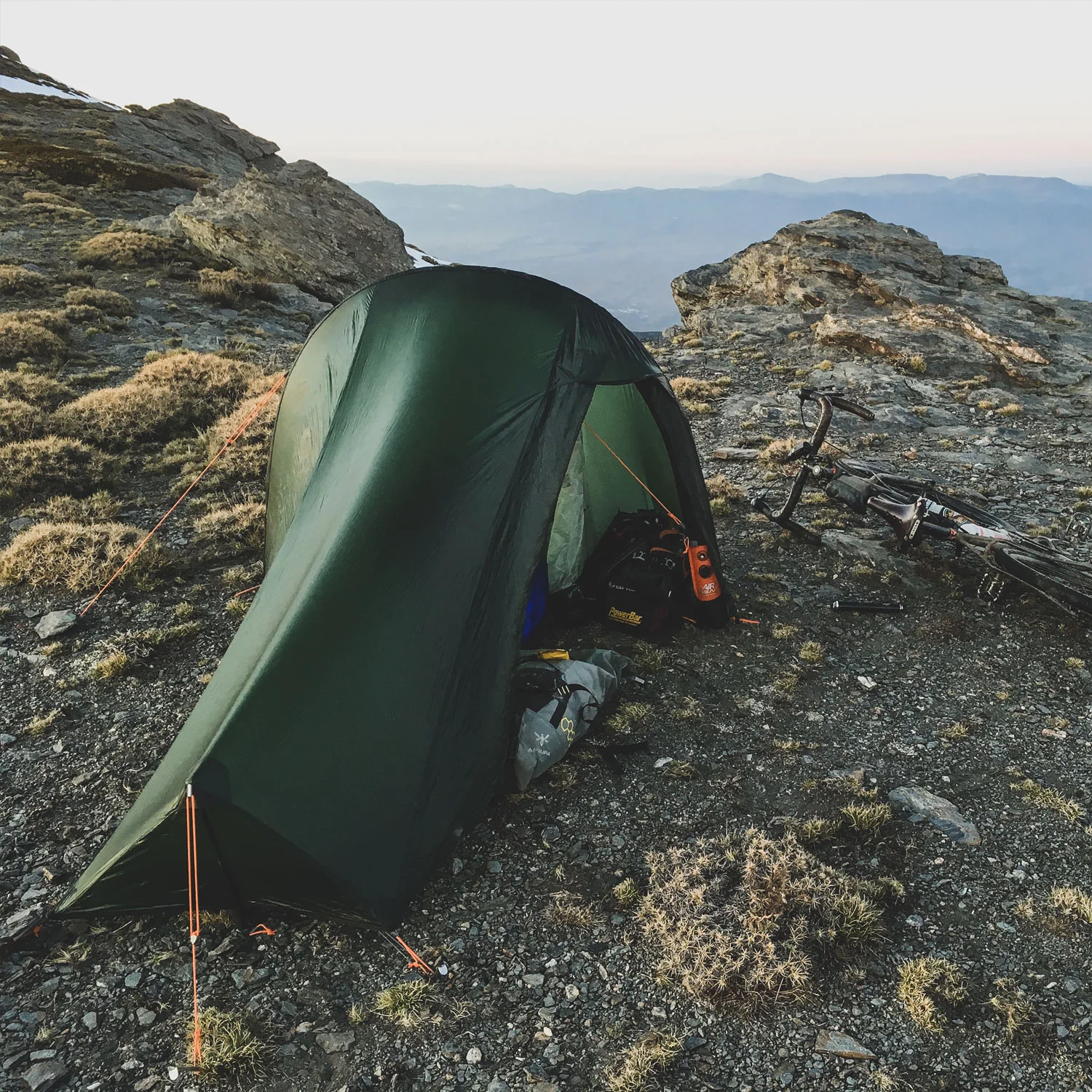 Vango F10 Hydrogen Air 1-Person Tent - Image 15