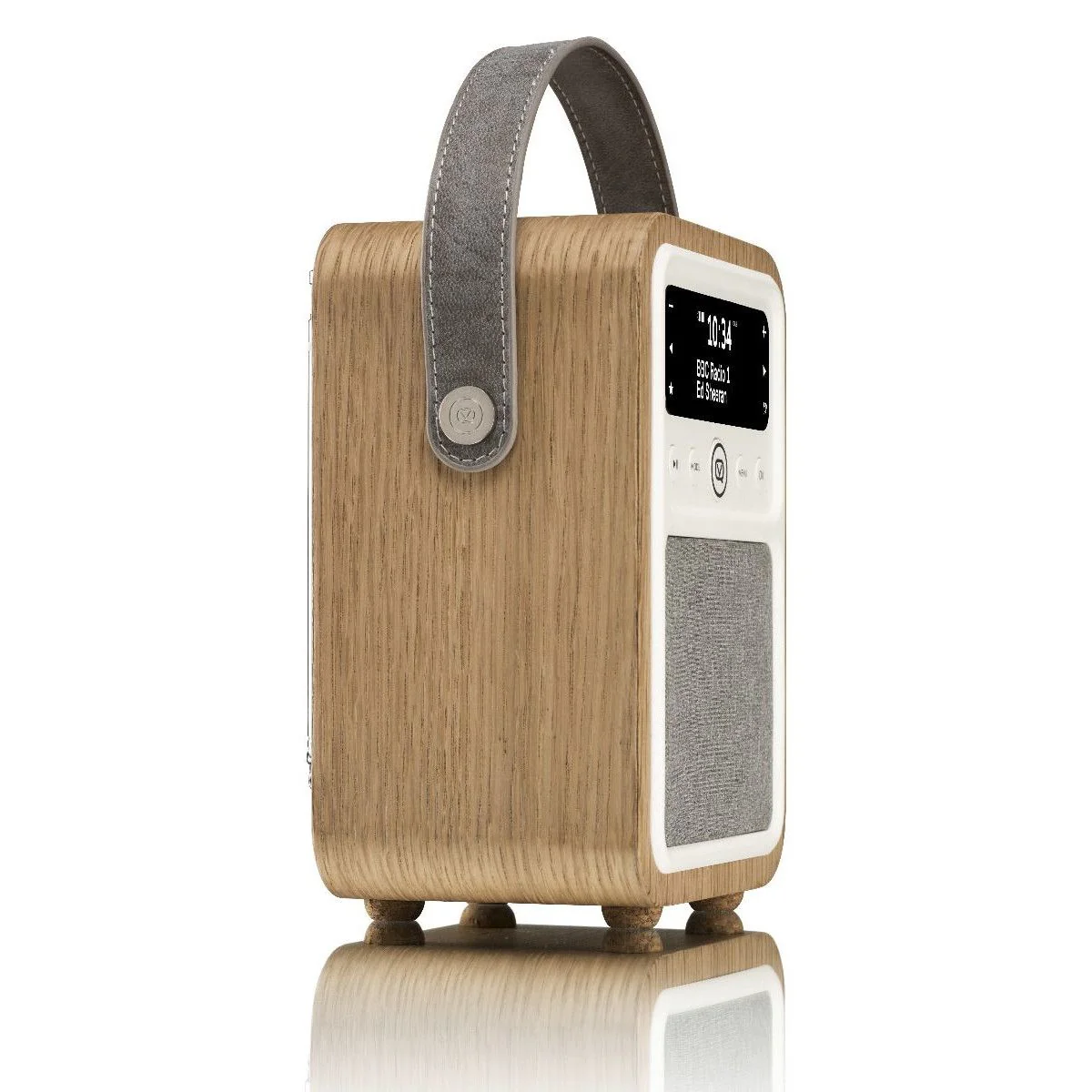 VQ Monty Portable DAB+/FM Radio & Bluetooth Speaker in Oak - Image 4